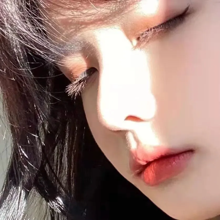 铁娘子：坚固柔情